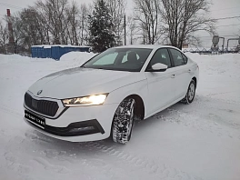 Skoda Octavia, 2021г, передний привод, автомат