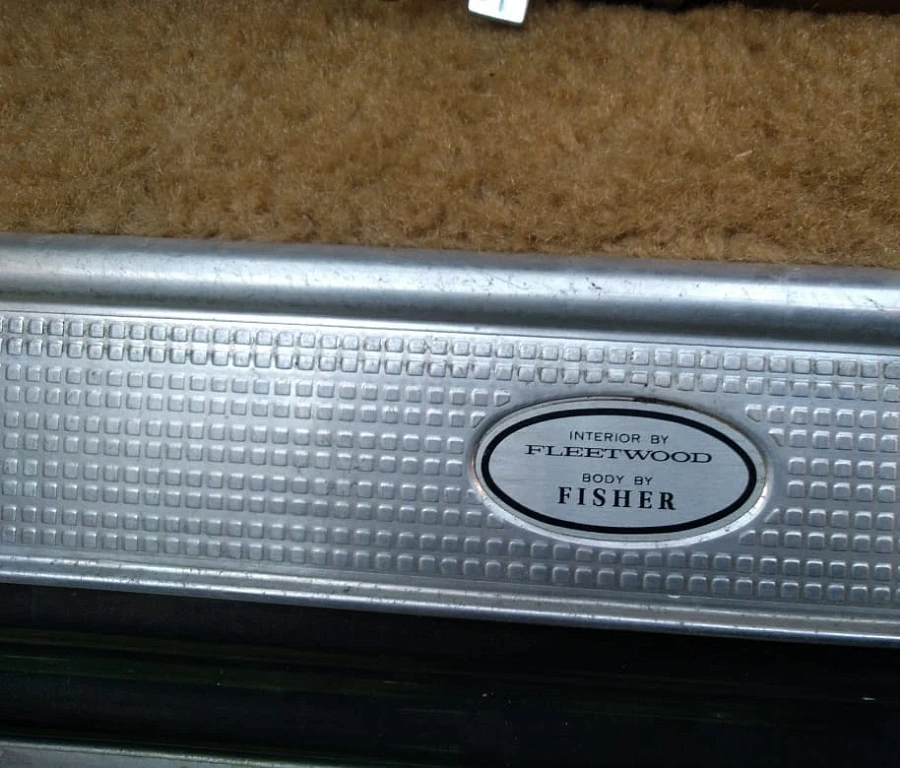 Cadillac Eldorado, 1977г., передний привод, автомат