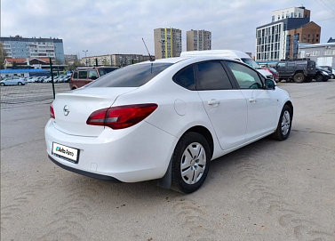 Opel Astra, 2013г, передний привод, механика