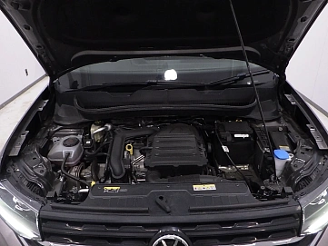 Volkswagen T-Cross, 2021г, передний привод, робот