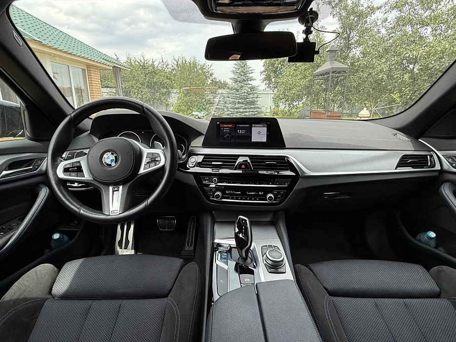 BMW 5 серии, 2020г., полный привод, автомат