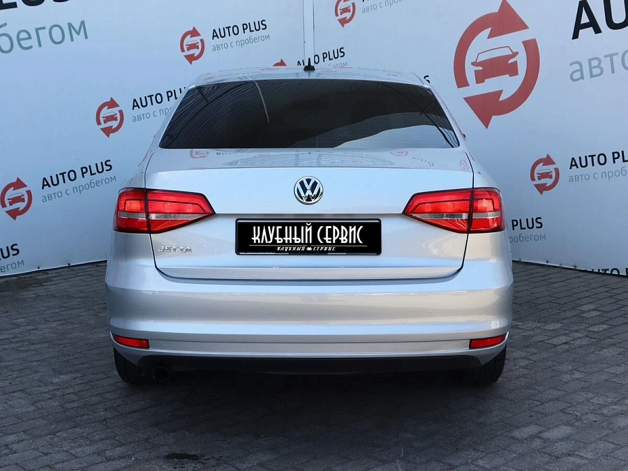 Volkswagen Jetta, 2015г., передний привод, механика