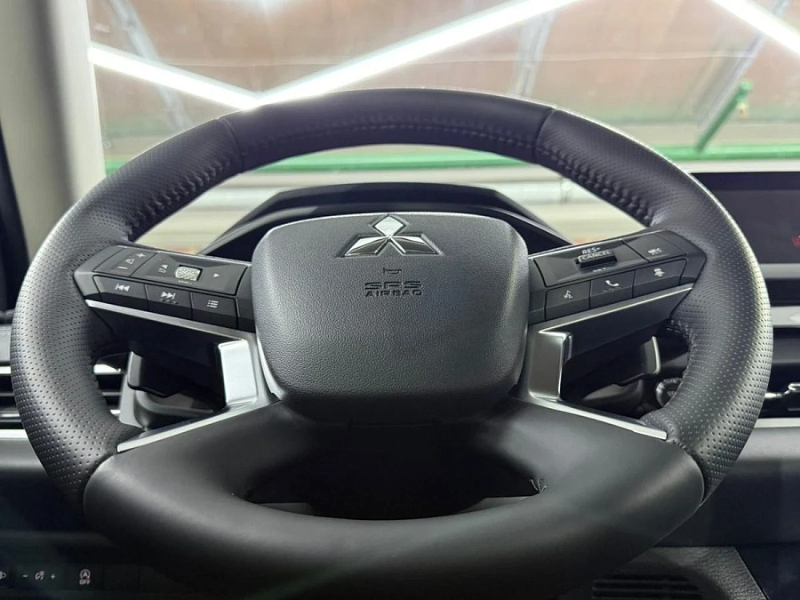 Mitsubishi Outlander, 2023г., полный привод, вариатор