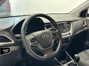 Hyundai Solaris, 2017г, передний привод, механика