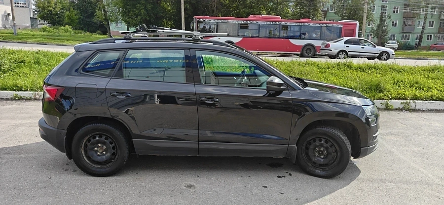 Skoda Karoq, 2021г., передний привод, автомат