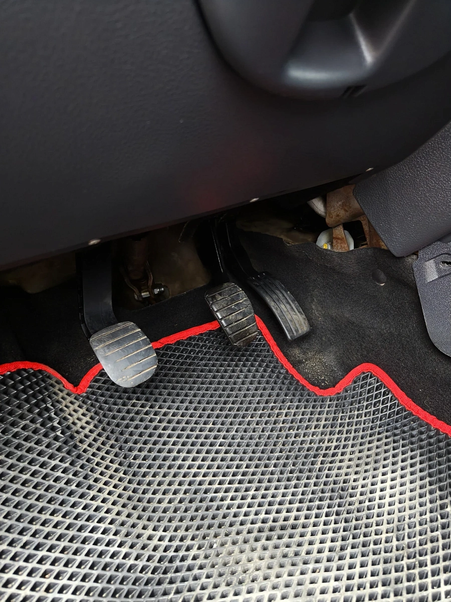 Renault Duster, 2014г., полный привод, механика