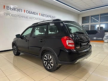 Lada (ВАЗ) Granta, 2021г, передний привод, механика