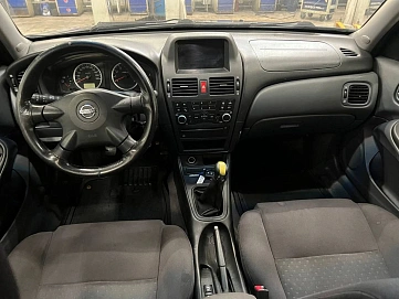 Nissan Almera, 2006г, передний привод, механика