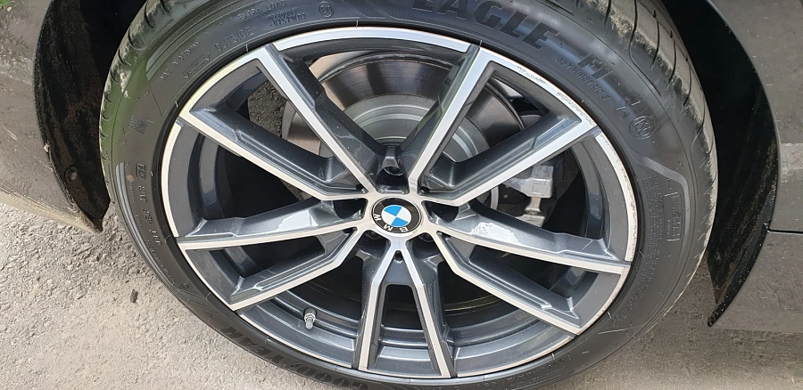 BMW 3 серии, 2020г., задний привод, автомат