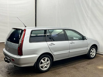 Mitsubishi Lancer, 2005г, передний привод, механика