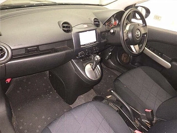 Mazda Demio, 2012г, передний привод, вариатор