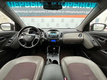 Hyundai ix35, 2013г, передний привод, автомат