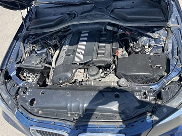 BMW 5 серии, 2004г, задний привод, автомат