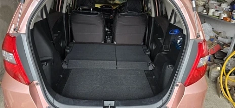 Honda Fit, 2012г, передний привод, вариатор