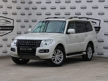 Mitsubishi Pajero, 2015г, полный привод, автомат