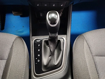 Hyundai Solaris, 2019г, передний привод, автомат