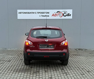 Nissan Qashqai, 2013г, передний привод, вариатор