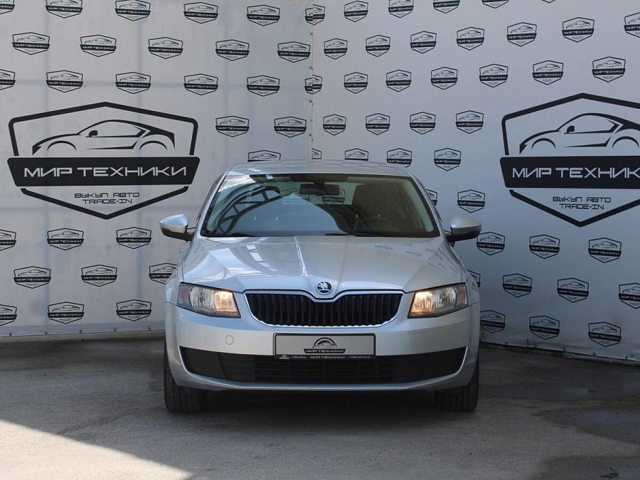 Skoda Octavia, 2014г., передний привод, робот