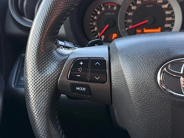 Toyota RAV4, 2011г., полный привод, вариатор