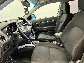 Mitsubishi ASX, 2012г, передний привод, вариатор