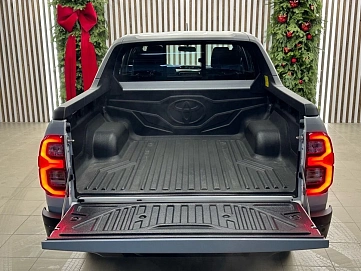 Toyota Hilux, 2024г, полный привод, автомат
