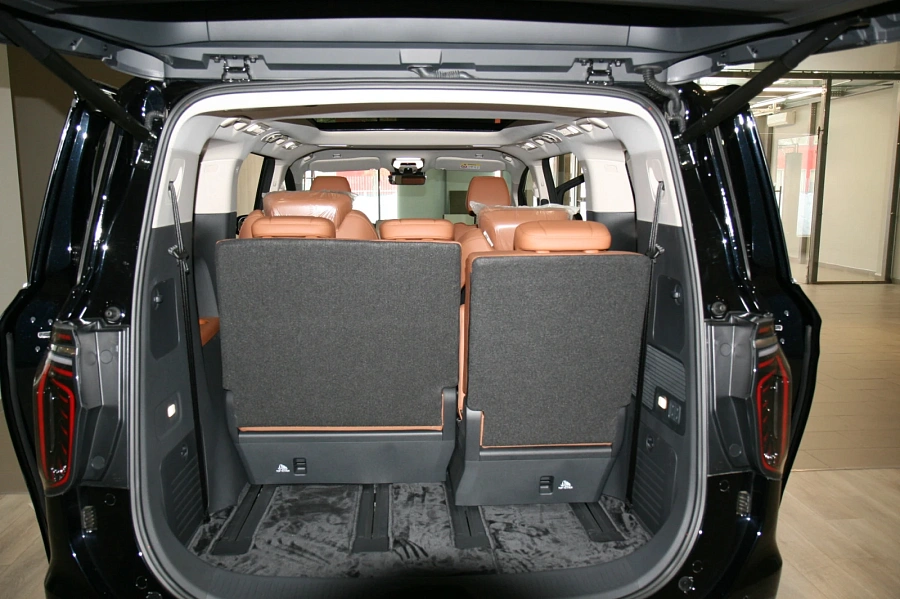 Hongqi HQ9, 2025г., передний привод, автомат