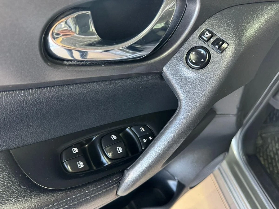 Nissan Qashqai, 2019г., передний привод, вариатор