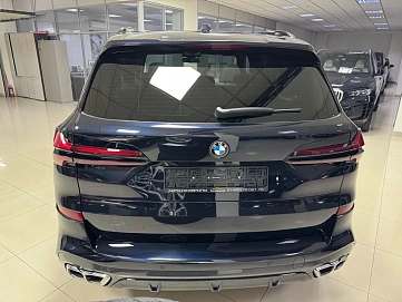 BMW X5, 2024г, полный привод, автомат