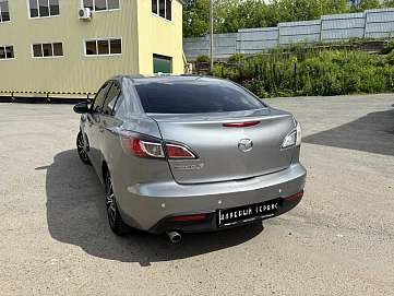 Mazda 3, 2010г, передний привод, автомат