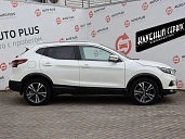 Nissan Qashqai, 2021г., передний привод, вариатор