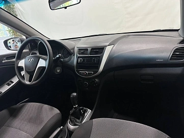 Hyundai Solaris, 2013г, передний привод, механика