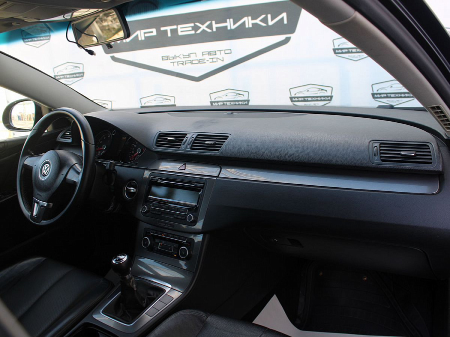 Volkswagen Passat, 2010г., передний привод, механика