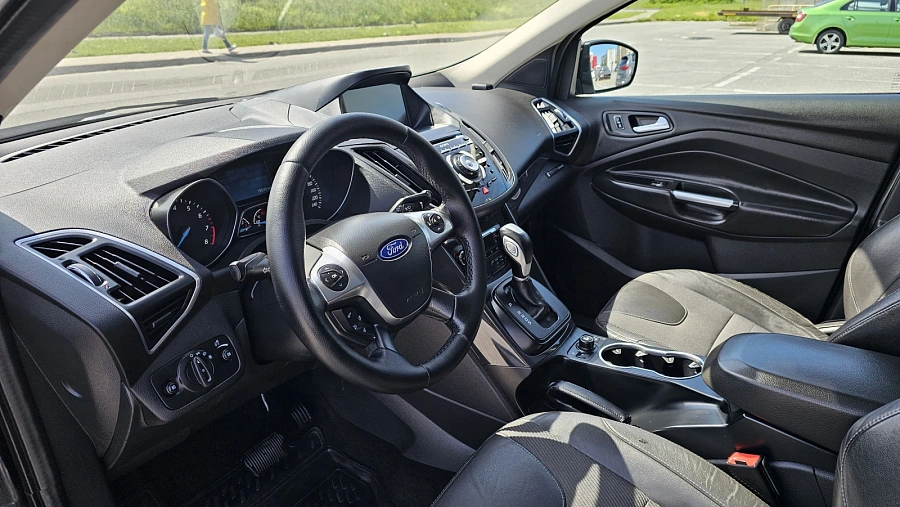Ford Kuga, 2014г., полный привод, автомат