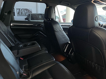 Porsche Cayenne, 2012г, полный привод, автомат