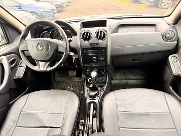 Renault Duster, 2018г, полный привод, автомат