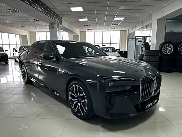BMW , 2024г., полный привод, автомат