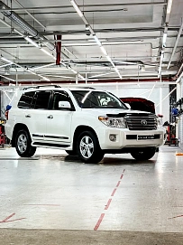 Toyota Land Cruiser, 2014г, полный привод, автомат