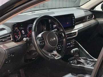 Kia K5, 2021г, передний привод, автомат