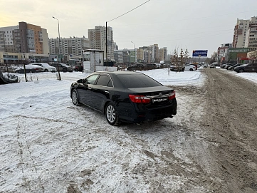Toyota Camry, 2012г, передний привод, автомат