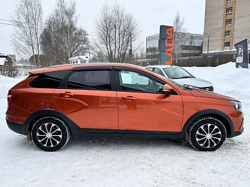 Lada (ВАЗ) , 2017г., передний привод, механика