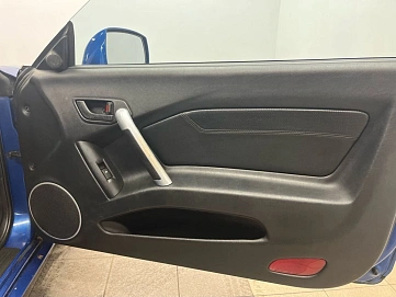 Hyundai Tiburon, 2004г., передний привод, механика