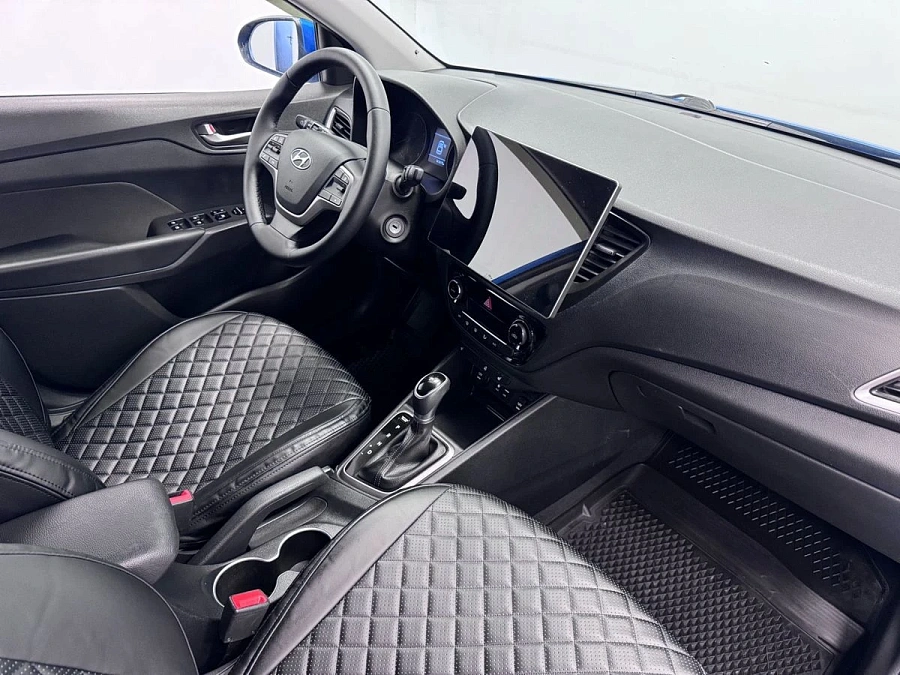 Hyundai Solaris, 2017г., передний привод, автомат