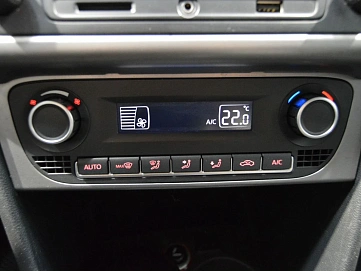 Volkswagen Polo, 2015г, передний привод, механика