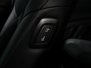 Toyota Camry, 2025г, передний привод, вариатор