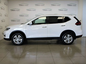 Nissan X-Trail, 2018г, передний привод, автомат
