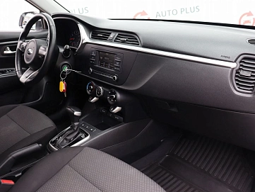 Kia Rio, 2021г, передний привод, автомат