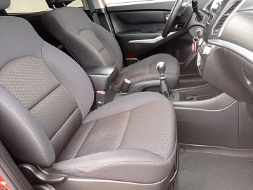 SsangYong Actyon, 2014г, передний привод, автомат