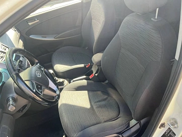 Hyundai Solaris, 2014г., передний привод, механика