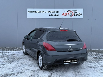 Peugeot 308, 2012г, передний привод, механика