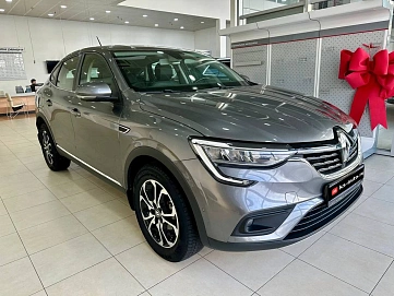 Renault Arkana, 2019г, передний привод, вариатор